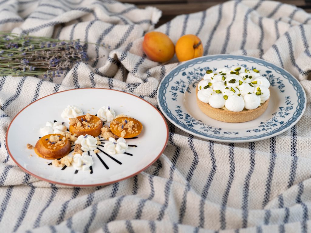 Tartelette pistache et abricots rôtis